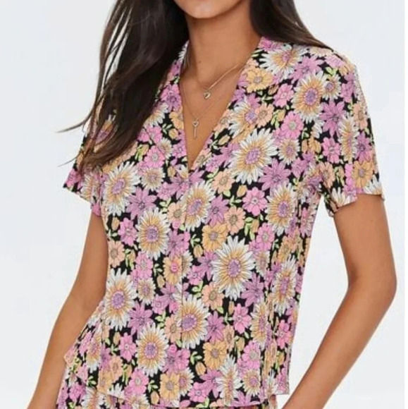 Pleated Floral Print Shirt size M - Picture 8 of 8